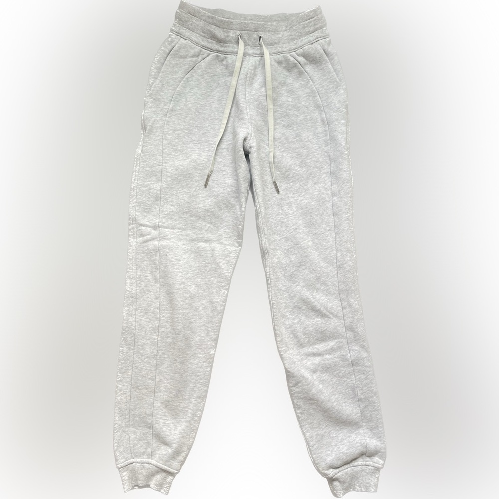 Lululemon Scuba High-Rise Jogger